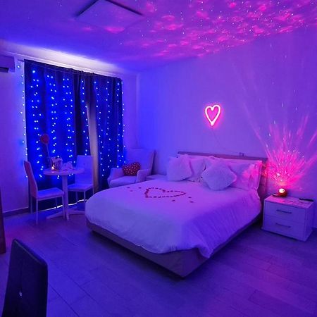 Me Besito Bed and Breakfast Ari Εξωτερικό φωτογραφία