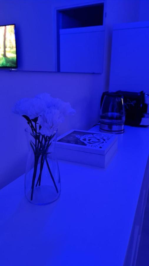 Me Besito Bed and Breakfast Ari Εξωτερικό φωτογραφία